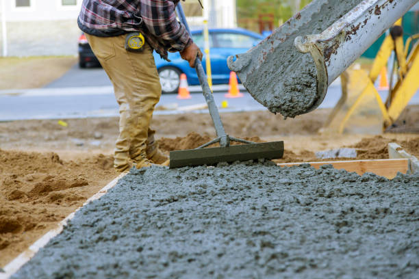 Best Concrete Sealing and Maintenance in Paxton, IL